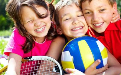 Bambini, sempre più diffusi gli infortuni da sport